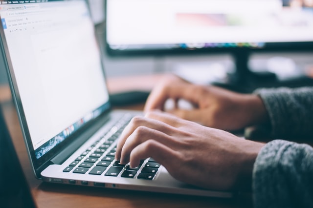 glenn-carstens-peters-npxXWgQ33ZQ-unsplash guhroo.co, payroll service, online payroll, HR outsourcing, hr software, PEO