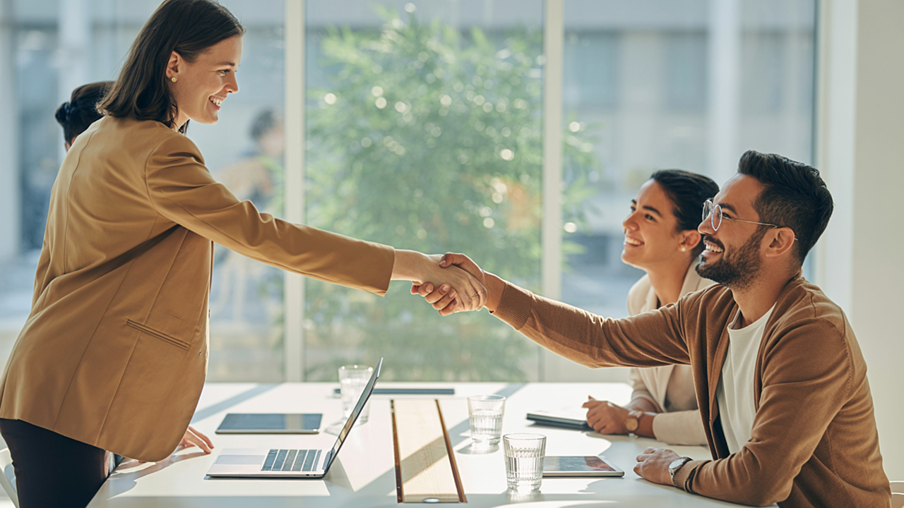 how a peo helps small businesses scale, team agreement